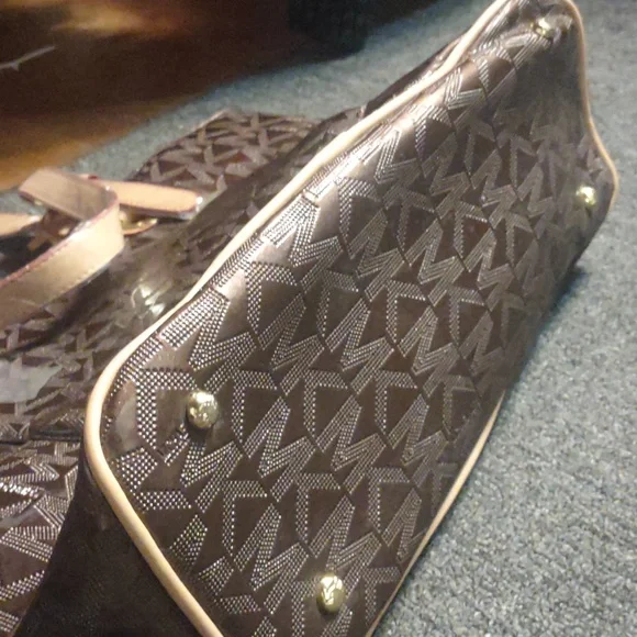 Michael Kors Brown Jet Setter Unique Tote Metallic Brown Bag - Picture 16 of 16